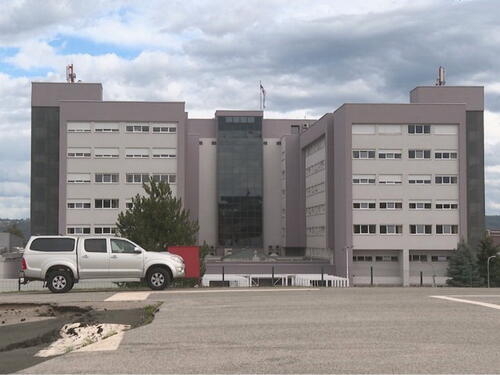 UKC RS nakon incidenta: Babica se okliznula sa djetetom u rukama