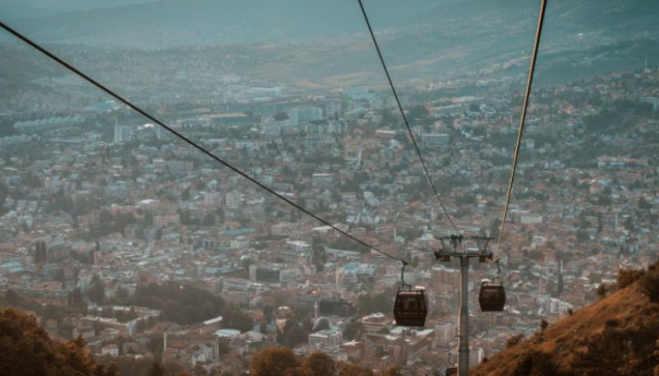 Ukinuta epizoda "Upozorenje", na snazi ostaje "Pripravnost"