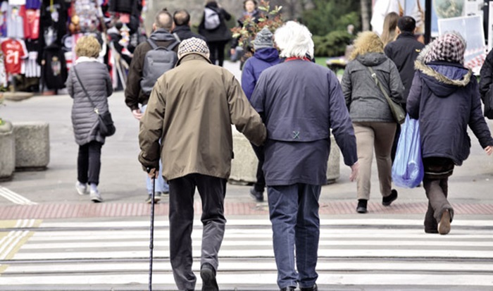 Ukinuta zabrana kretanja osobama starijim od 65 godina u RS