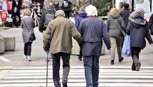 Ukinuta zabrana kretanja osobama starijim od 65 godina u RS