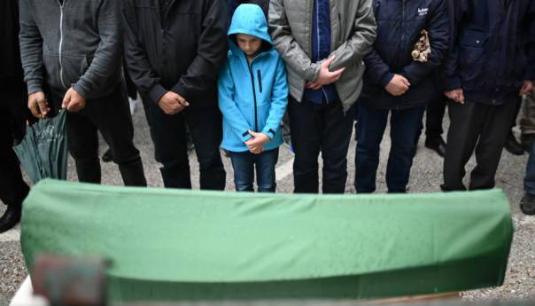 Ukopano devet identifikovanih žrtava masakra u Ahmićima
