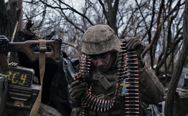 Ukrajina: Ne popuštaju ruski napadi na ključni grad Bahmut