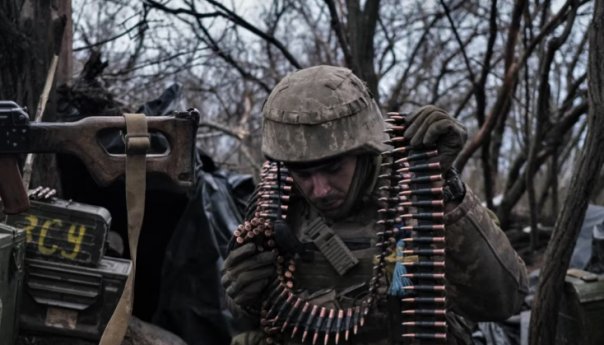 Ukrajina: Ne popuštaju ruski napadi na ključni grad Bahmut