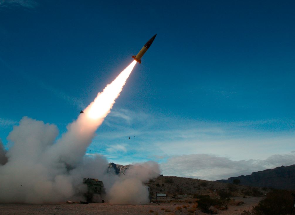 Ukrajina objavila da je napala vojne ciljeve u Rusiji američkim raketama ATACMS 