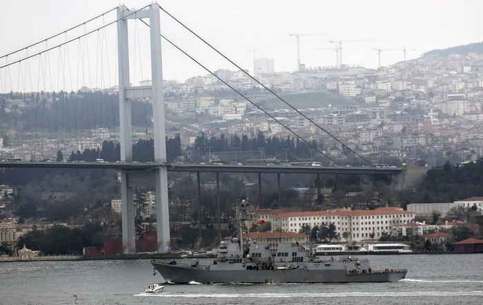 Ukrajina traži od Turske da blokira Bosfor i Dardanele za ruske ratne brodove