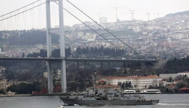 Ukrajina traži od Turske da blokira Bosfor i Dardanele za ruske ratne brodove