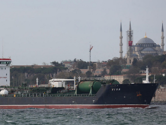 Ukrajinska mornarica optužila Rusiju za napad na civilni turski brod Viva