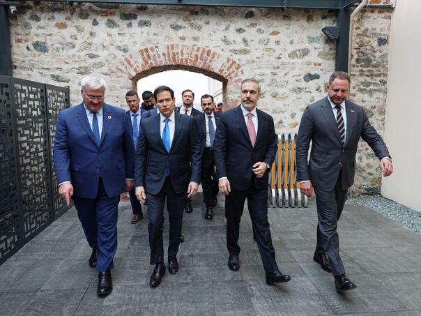 Ukrajinski, američki i ruski pregovarači sastaju se danas u Emiratima