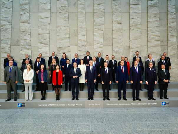 Ukrajinski ministar vanjskih poslova traži veću podršku od NATO-a za odbranu