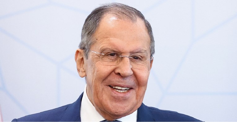 Ukrajinski novinar pitao Lavrova: Šta ste nam osim žita ukrali?
