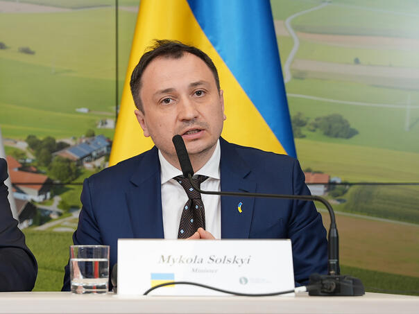 Ukrajinski ministar u pritvoru, nezakonito prisvojio državno zemljište