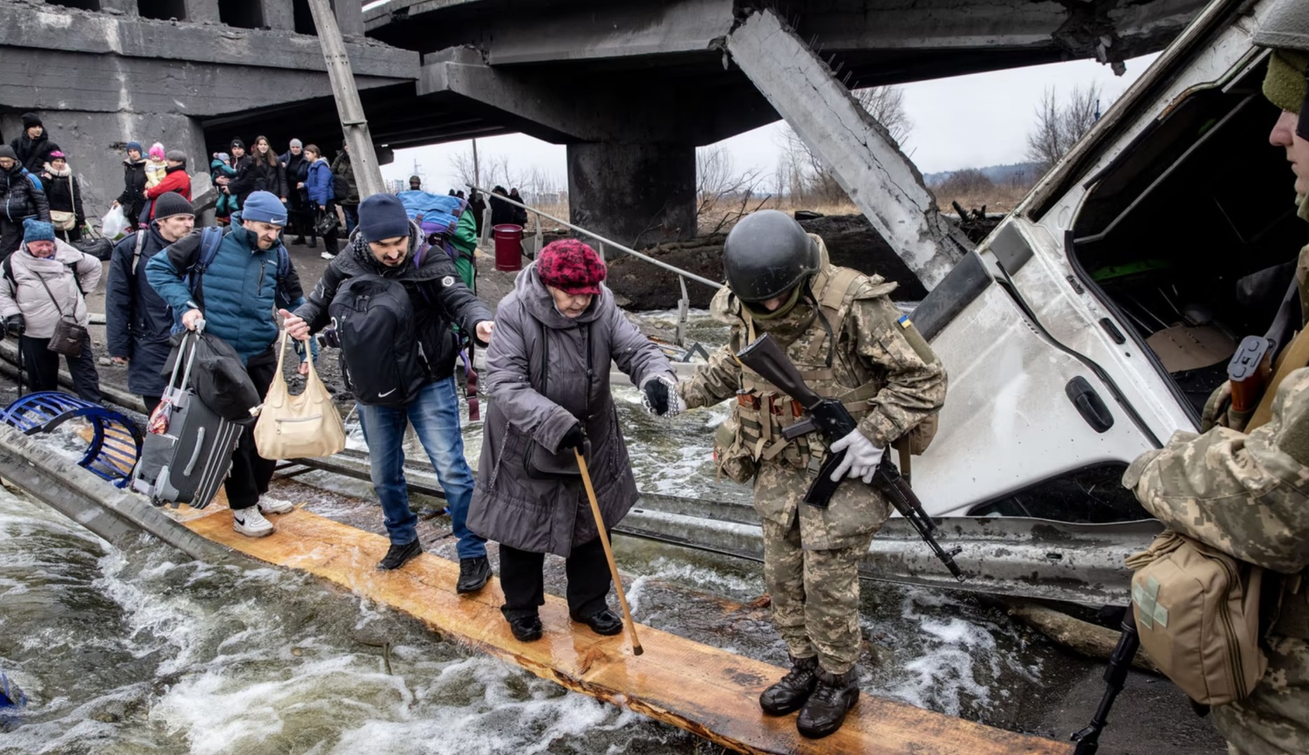 Ukrajinu napustilo više od 2,3 miliona ljudi