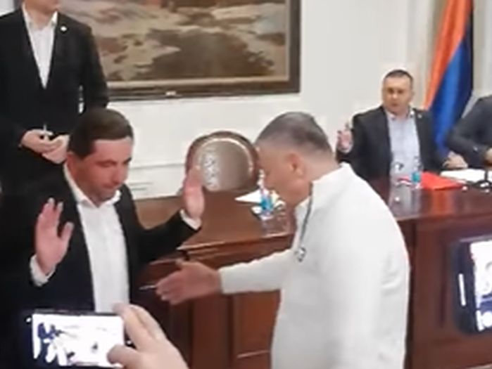 Umalo se fizički sukobili Ljubiša Ćosić i Ljubiša Petrović: 'Kupusaru jedan'