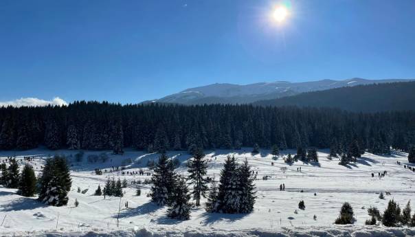 Umjereno oblačno vrijeme jutros u BiH, na Sokocu -12 stepeni