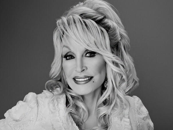 Umrla je Dolly Parton, kraljica country muzike