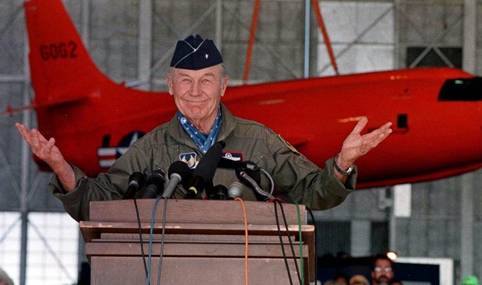 Umro Chuck Yeager, prvi čovjek koji je probio zvučni zid