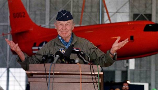 Umro Chuck Yeager, prvi čovjek koji je probio zvučni zid