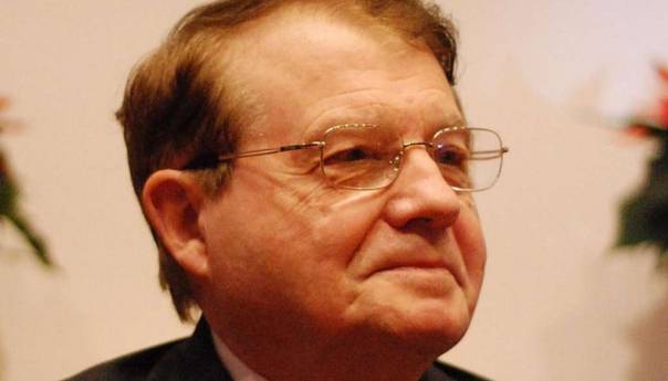 Umro francuski naučnik koji je otkrio virus HIV-a