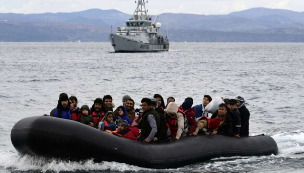 UN: Najmanje 17.000 migranata potisnuto s obala Grčke