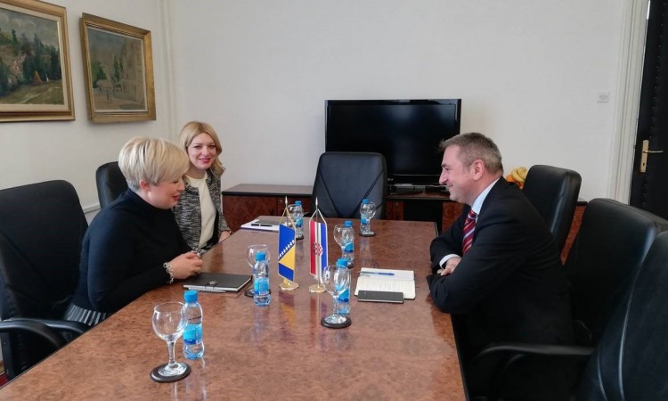 Unaprijediti trgovinsku razmjenu između BiH i Hrvatske