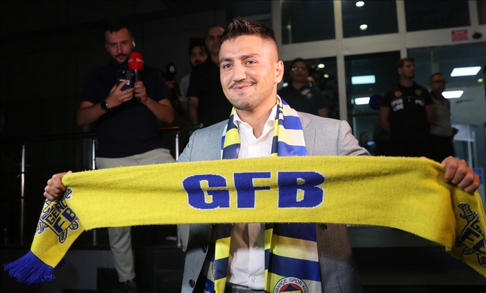 Under u Fenerbahceu: Džeko me stalno pitao kad ću doći