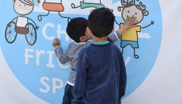 UNICEF prvi put hrani djecu u Velikoj Britaniji, uputili kritike vladi