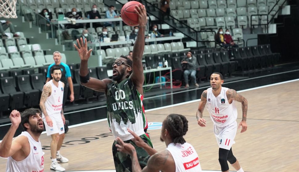 Unics nakon neizvjesne završnice slavio u Istanbulu, Ulm siguran protiv Brescije