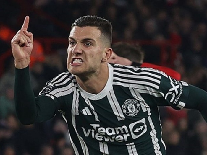 United savladao Sheffield u gostima, Ahmedhodžić nije bio u zapisniku