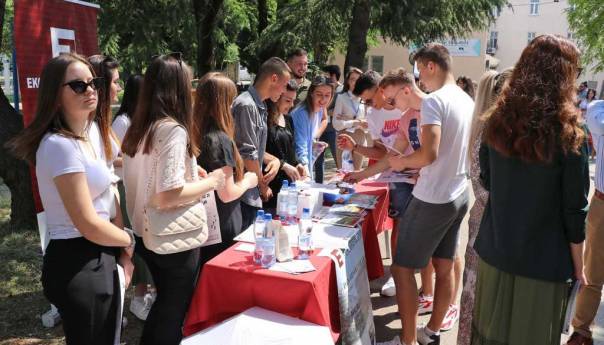 Univerzitet 'Džemal Bijedić' budućim studentima predstavio 50 studijskih programa