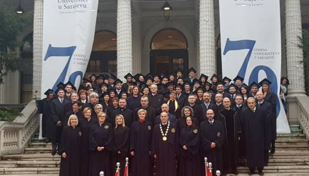 Univerzitet u Sarajevu promovira 62 doktora nauka