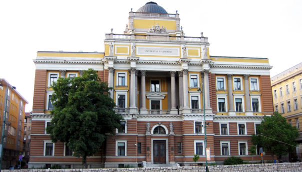 UNSA najavio press: Teme studentice iz RS i Sebija Izetbegović