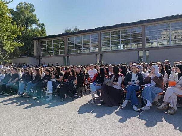 UNZA: Brucoškim satom za 695 novih studenata prvog ciklusa počela akademska 2026/2027. godina