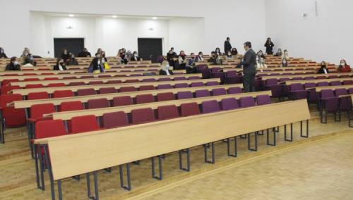 UNZE počeo nastavu sa 712 brucoša, dva nova te jednim 'zamrznutim' programom