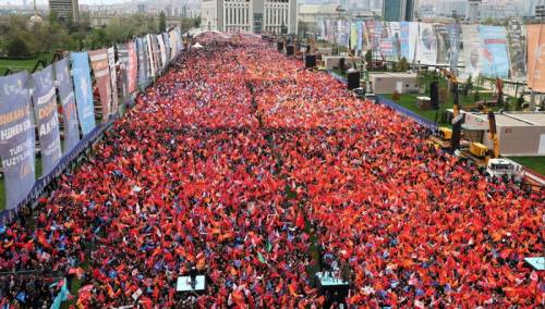 Uoči izbora: Veliki skupovi Erdoana i Kiličdarolua