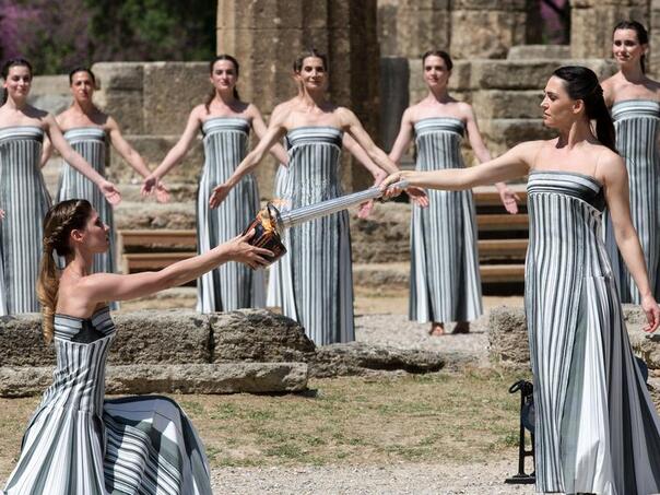 Upaljena je baklja u drevnoj Olimpiji: ‘To je simbol te nade’