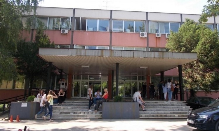 Upis za brucoše u prvoj polovini juna