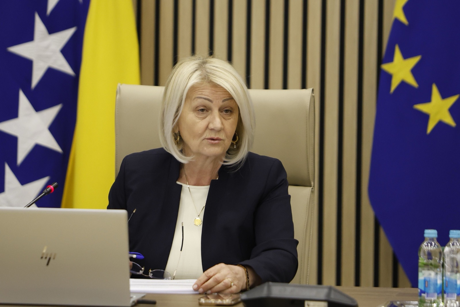 Upitna sjednica Vijeća ministara: Žustra rasprava Heleza i Krišto