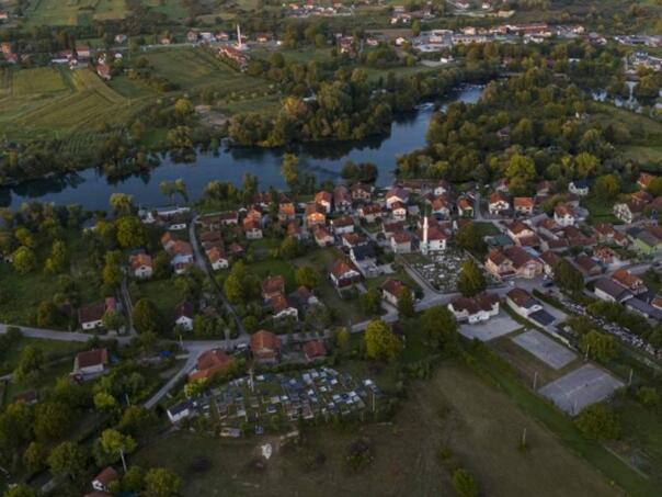 Upoznajte Golubić: Biser kraj Une u koji se zaljubljuje sve više i više turista