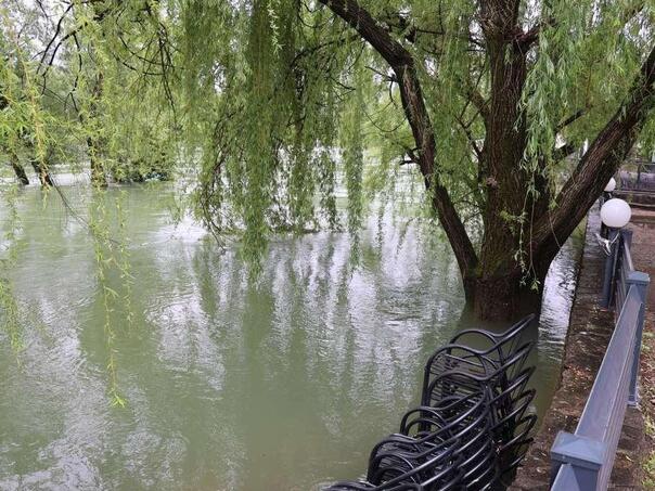 Upozorenje meteorologa: Najavljene obilne poplave u Hercegovini