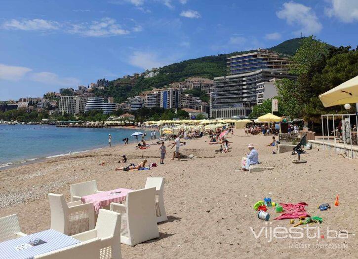 Zabranjeno kupanje na nekim plažama u Crnoj Gori