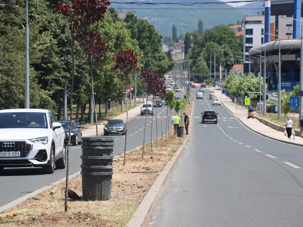 Upozorenje zbog vrućina: Sarajevo danas do 35 stepeni, jug zemlje još topliji
