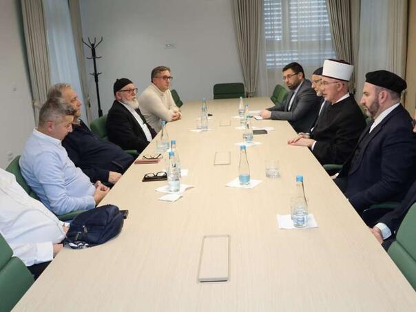 Upriličen prijem i razgovor povodom 35 godina kazivanja Mesnevije u Tuzli