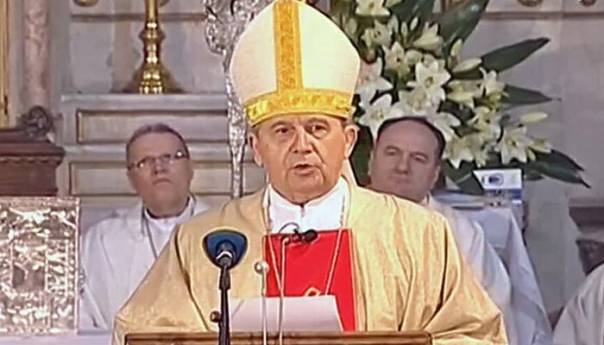 Ustoličen novi vrhbosanski nadbiskup monsinjor Tomo Vukšić