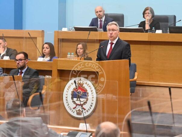 Uprkos protivljenju Zapada: NSRS danas o 'zakonu o stranim agentima'