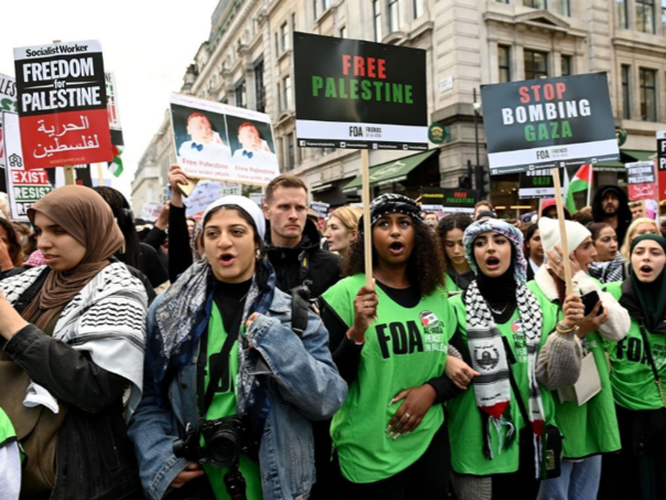 Uprkos upozorenjima hiljade ljudi na skupu podrške Palestini u Londonu
