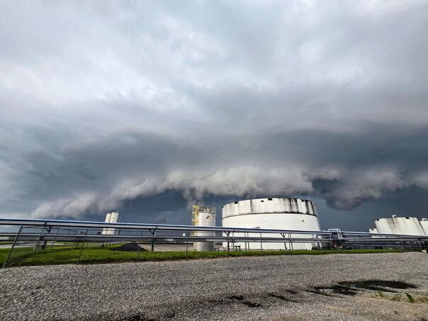 Uragan Erick opasan četvrti kategorije prijeti jugu Meksika