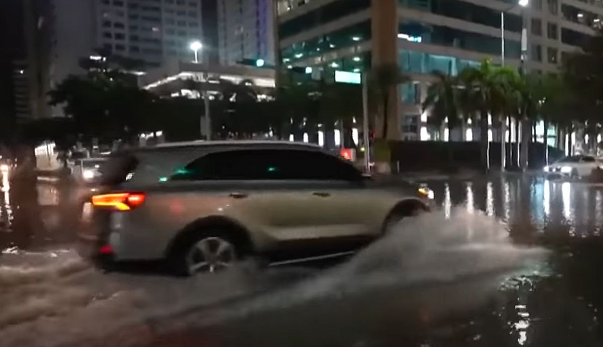 Uragan Sally zahvatio sjeverozapad Floride