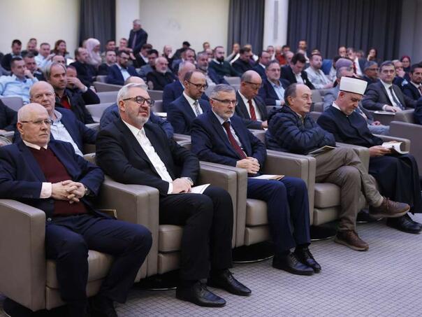 Ured za društvenu brigu Rijaseta IZ u BiH svečano obilježio 10 godina rada u službi dobra