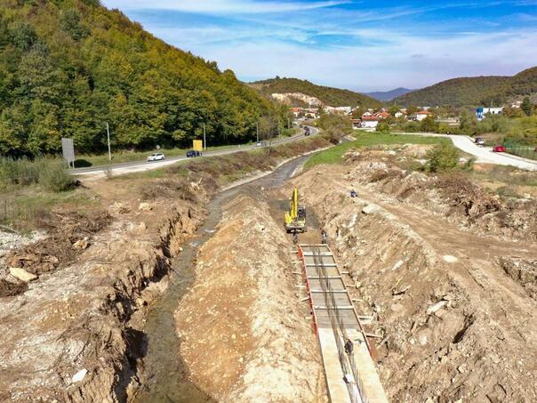 Uređenja brojnih riječnih korita na čekanju zbog nerada općinskih administracija