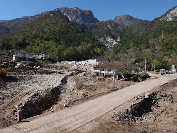 Uređuje se lokalitet za postavljanje kontejnerskog naselja u Jablanici